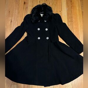Cremson Coat